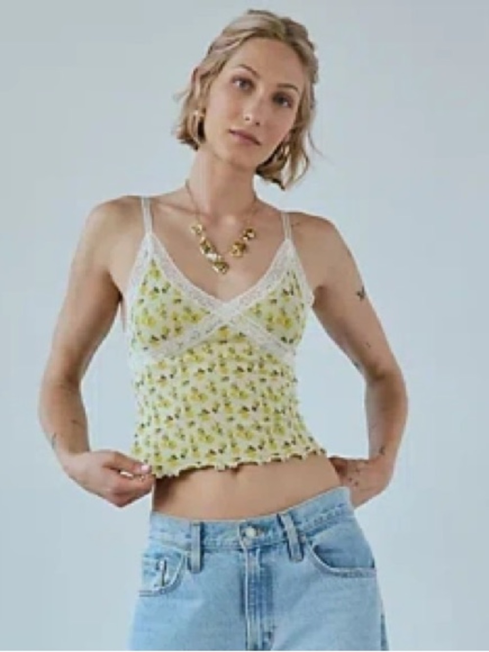 Urban Outfitters Out From Under Bettie Ditsy Floral Lace Trim Cami XS/S